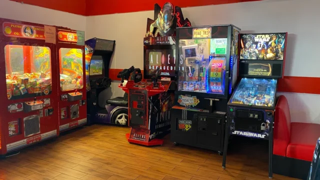 jacks pizza gaming/caliclicks.com