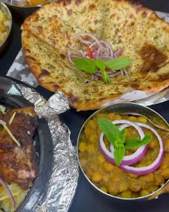 Amritsari naan in artesia /caliclicks.com