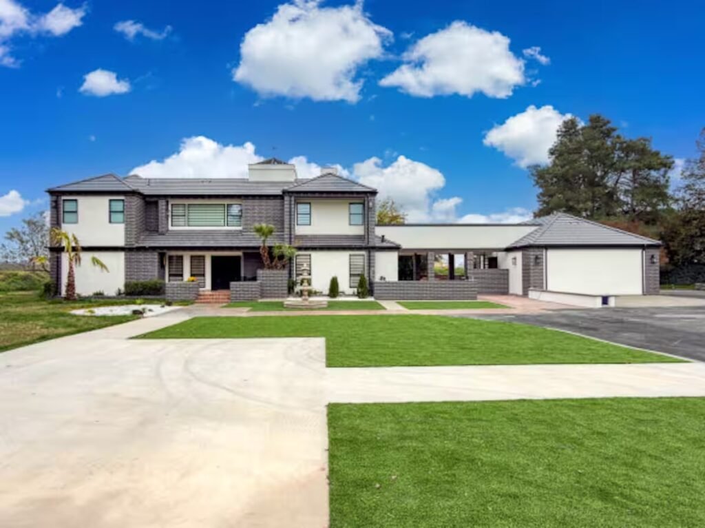 saffron villa manteca /caliclicks